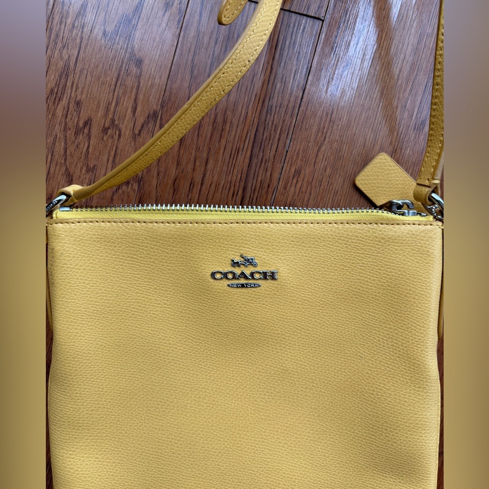 Coach Yellow Crossbody Bag - Picture 2 of 5